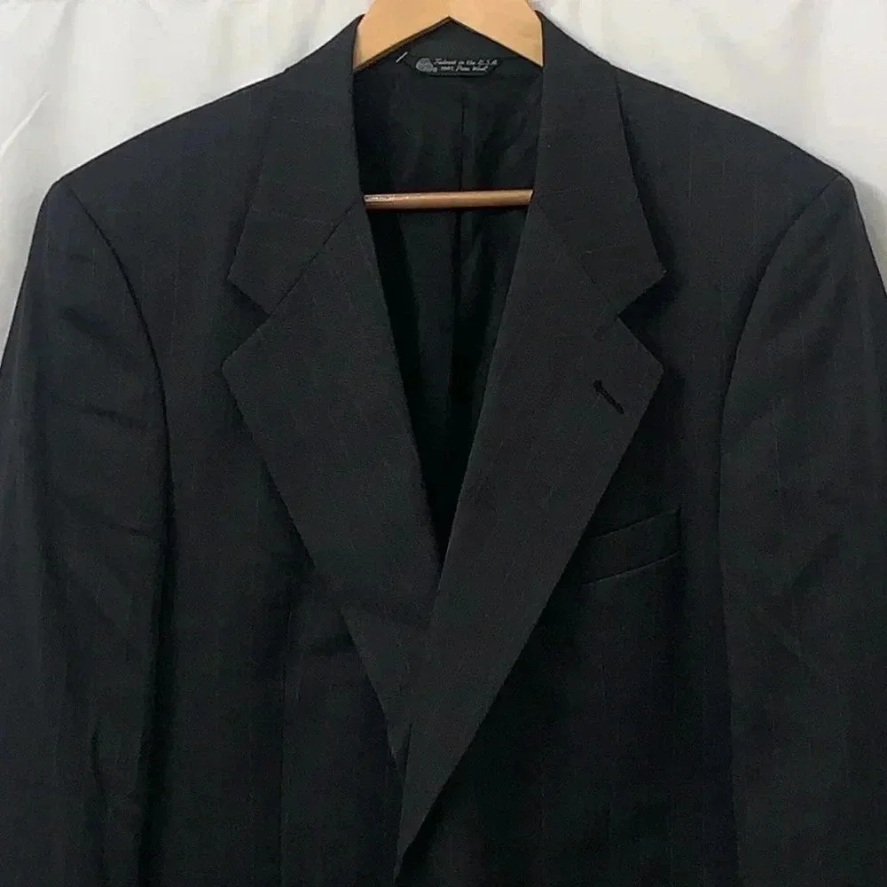 Men’s Christian Dior Dark‎ Gray Pinstripe Blazer Size Large EUC